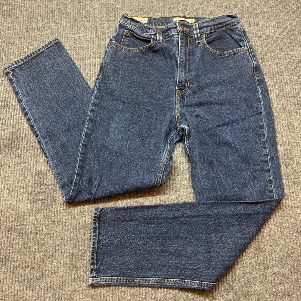 Levi's Classic Straight Leg Jeans in Dark Blue Denim